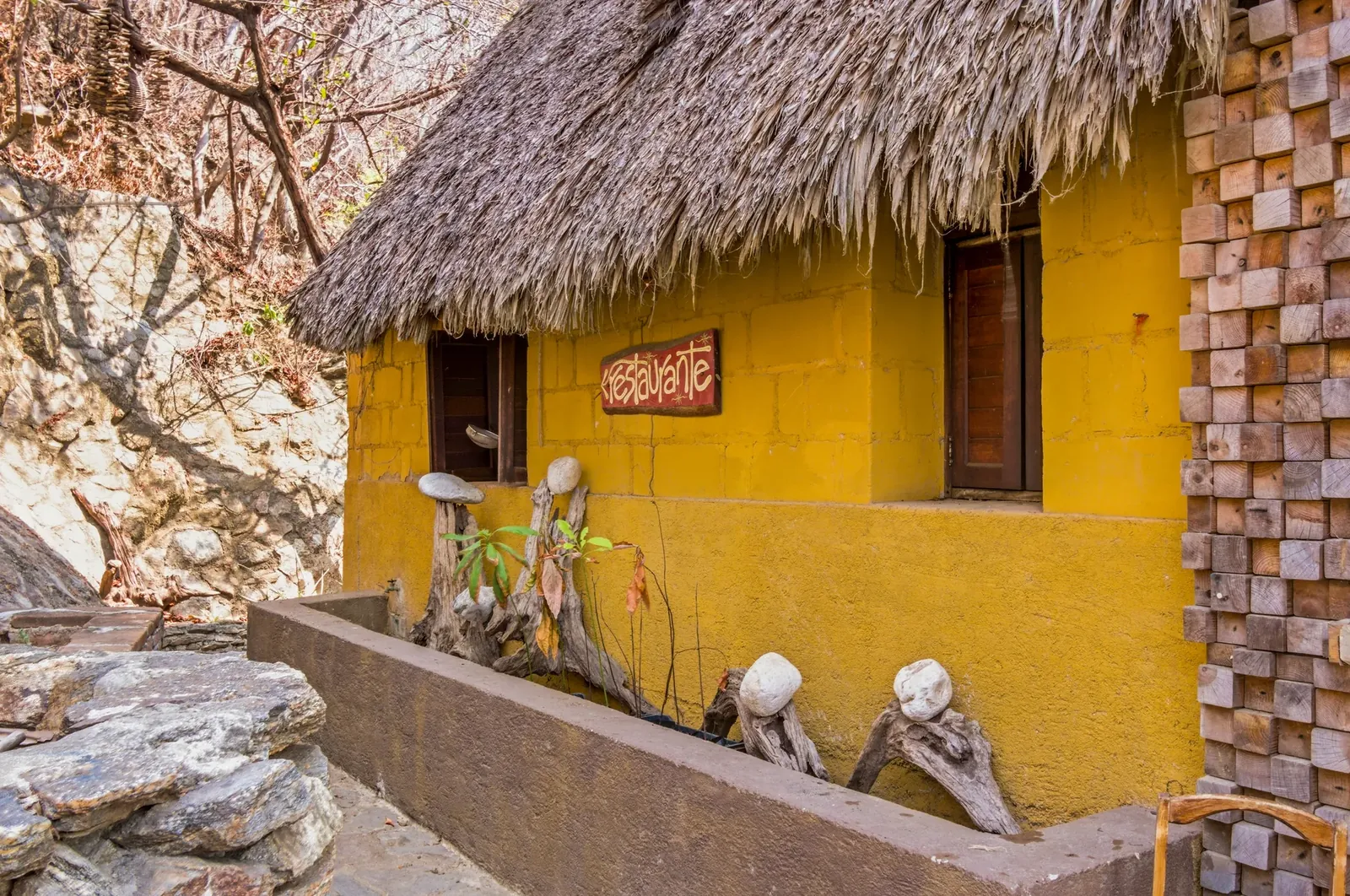 Fresh juices and sunset cocktails at El Copal restaurant in Mazunte